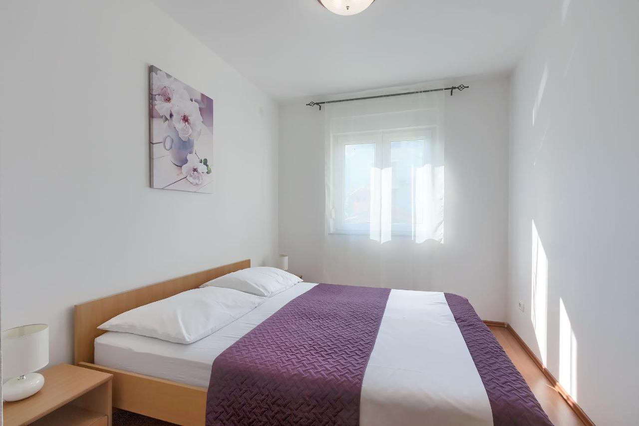 Apartments Gilly 1 Premantura Extérieur photo